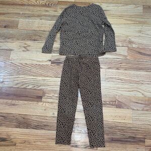 Old Navy Kids Matching Set - Brown animal print 5T